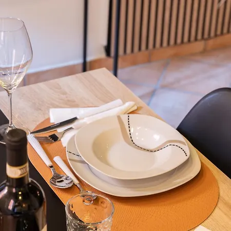 Apartment Comfort - Freedom Industrial Parma