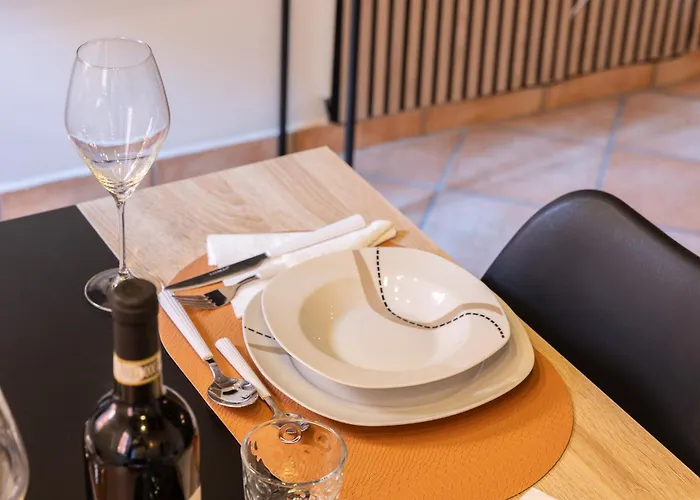 Apartment Comfort - Freedom Industrial Parma